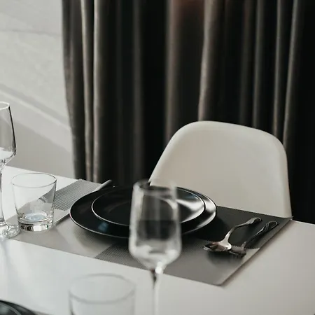 Apartmán Train Station Modern App - The Nest *