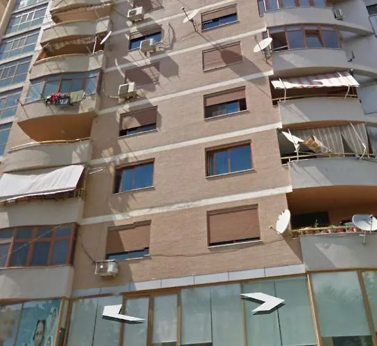 Train Station Modern App - The Nest 아파트